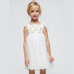 Παιδικό αμπιγιέ φόρεμα με τούλι Mayoral 3929 λευκό για κορίτσια που θα λάμψουν με την επίσημη τους εμφάνιση στο γάμο ή την βάφτιση