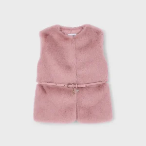 Παιδικό αμάνικο γιλέκο με γούνα Mayoral με ζώνη 04315 Ροζ παλ για κορίτσια που θέλουν εντυπωσιακές αμπιγέ εμφανίσεις τον χειμώνα