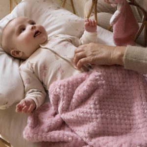 Βρεφική κουβέρτα γούνα 2όψεων Mayoral 09959-071 Ροζ