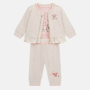 Βρεφικό σετ Guess με ζακέτα, κορμάκι & παντελόνι S5YG05K6YW4 Μπεζ για κορίτσια που λατρεύουν το ιδιαίτερο και επώνυμο καθημερινό ντύσιμο